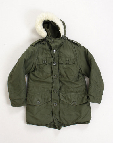 Canadian Military Extreme Cold Arctic Parkas ( XS size , Made in CANADA )