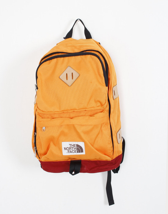 THE NORTH FACE BACKPACK