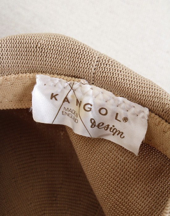 90&#039;s KANGOL MADE IN ENGLAND ( M size )
