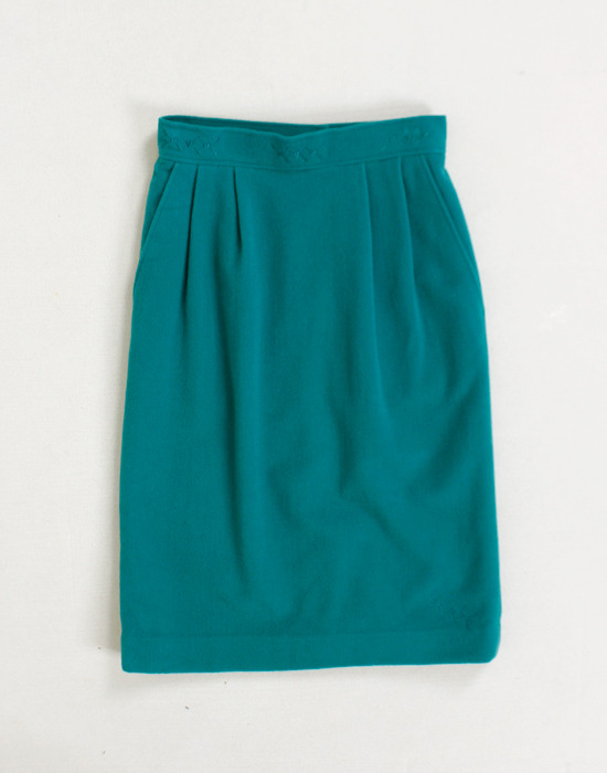 Christian Dior Sport Skirt ( S size )