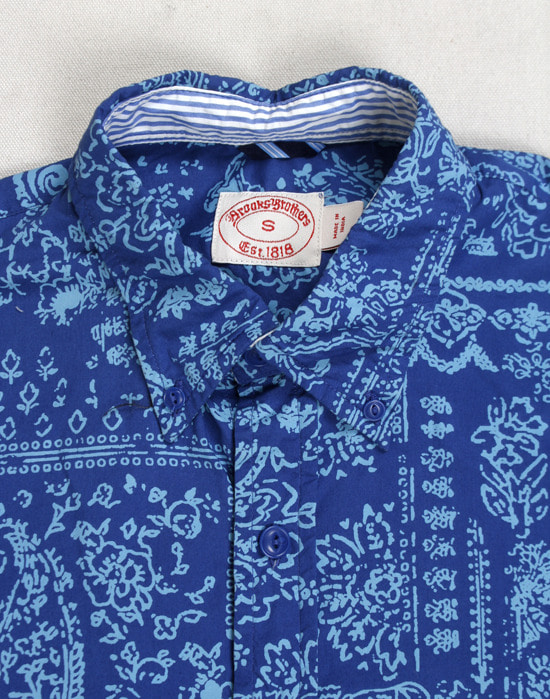 Brooks Brothers Paisley Pattern  Button Down Shirt ( S size )