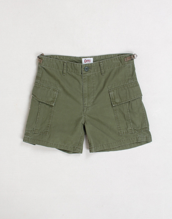 D.M.G SHORTS ( MADE IN JAPNA, S size )