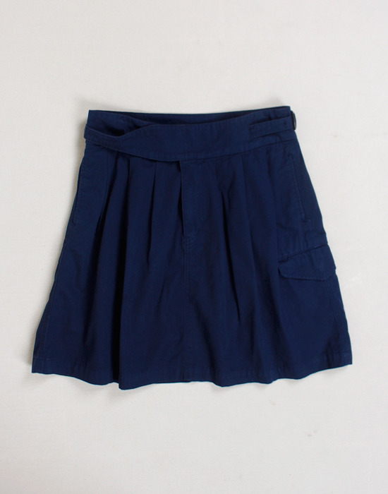 BEAMS BOY SKIRT  ( MADE IN JAPAN, M size )