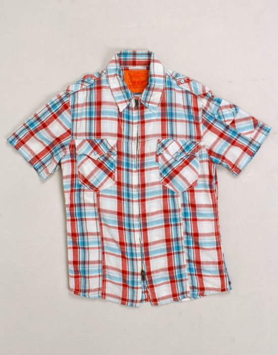 Levi&#039;s zip up check shirt ( M size )