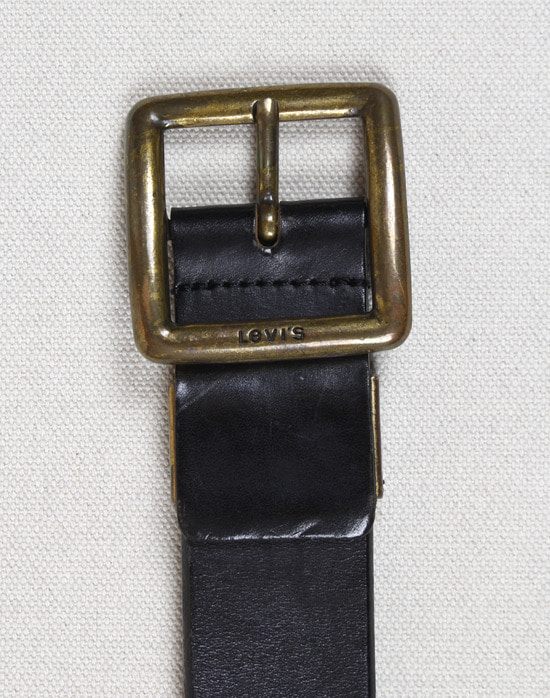 Levi&#039;s  Solid Brass , Leather Belt ( 98.5 cm )