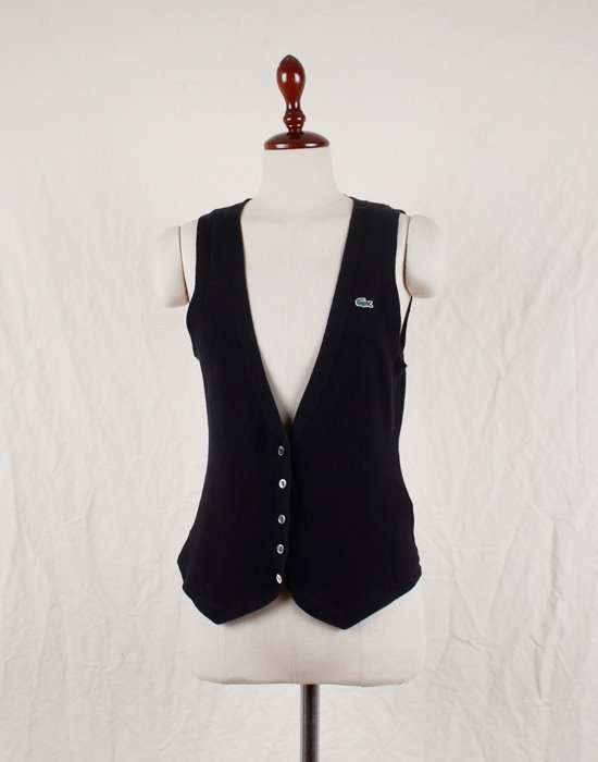 LACOSTE knit vest ( S size )