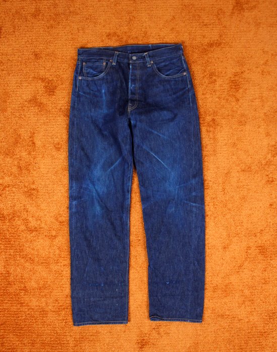 LEVIS VINTAGE CLOTHING 55501XX ( Made in U.S.A. Conemill Selvedge Denim , 32.6 inc )