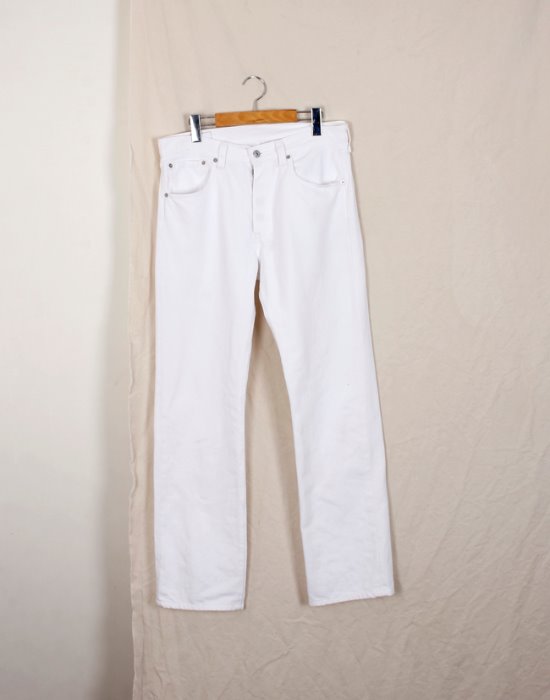Levi&#039;s 501-0661 White Pants ( 31 inc )