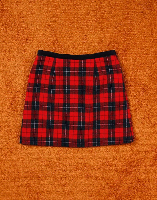 B:MING LIFE STORE by BEAMS SKIRT ( S size )
