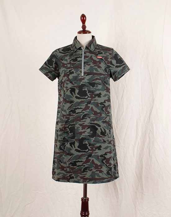 VANS Camouflage Dress ( S size )