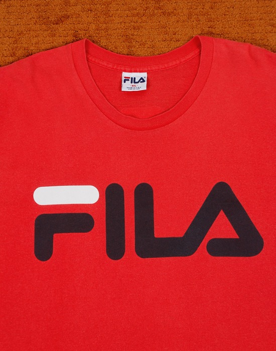 90&#039;s Vintage FILA LOGO T-SHIRT ( MADE IN U.S.A. , XL size )