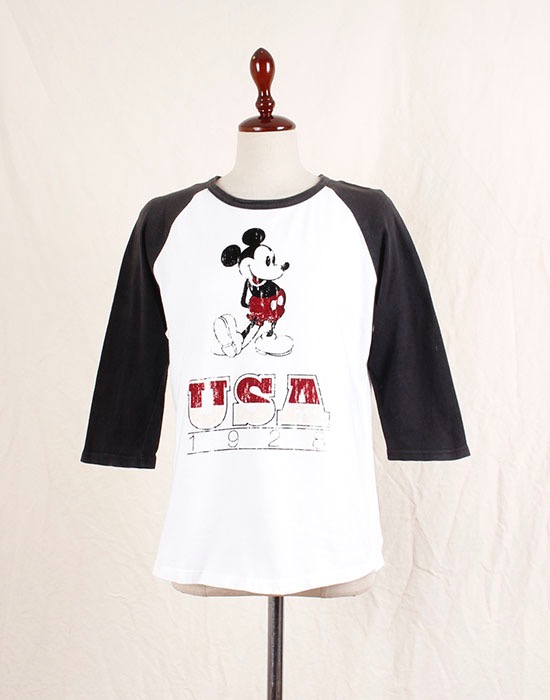 DISNEY Mickey Mouse T-SHIRT ( M size)