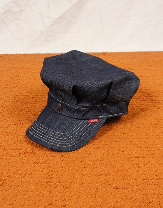 Levi&#039;s Railroad Engineer Cap ( Made in JAPAN, 58 size )