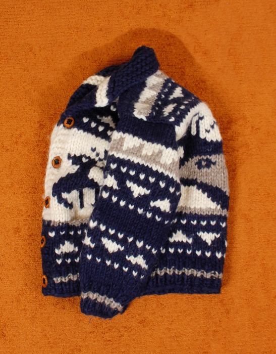 CANADA ORIGINAL COWICHAN KNIT ( Hand Made ,  Made in CANADA , M size )