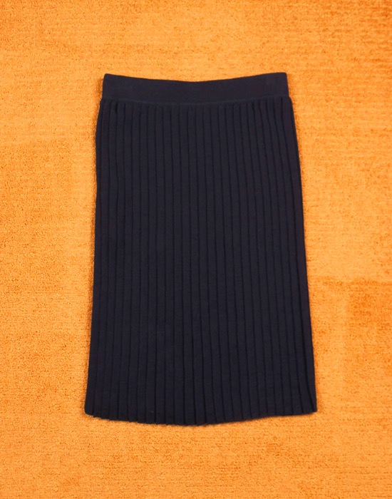 soeur  Wool 100% Knit Skirt ( MADE IN JAPAN, S ~ M size )