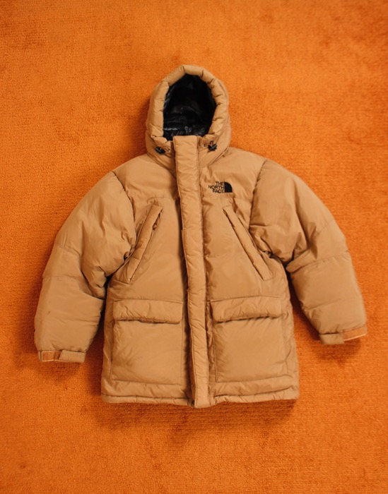 The North Face 800 Fill Goose Down Jacket ( M size )