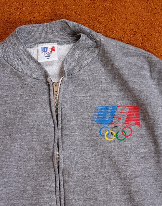 Levi&#039;s 84&#039;s LA Olympic Sweat Zipup Vest  ( XL size )