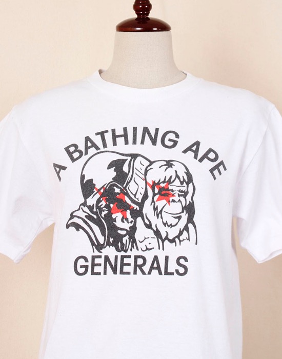 BAPE A BATHING APE T-SHIRT ( MADE IN JAPAN, S size )