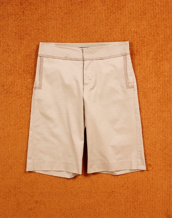 MARC BY MARC JACOBS Shorts  ( 28 inc )