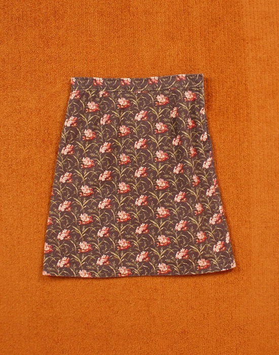 J.CREW floral cotton skirt ( 28 inc )