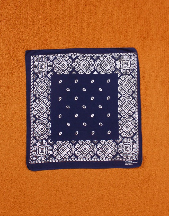 VINTAGE FAST COLOR BANDANA ( MADE IN U.S.A, 50 x 52 )