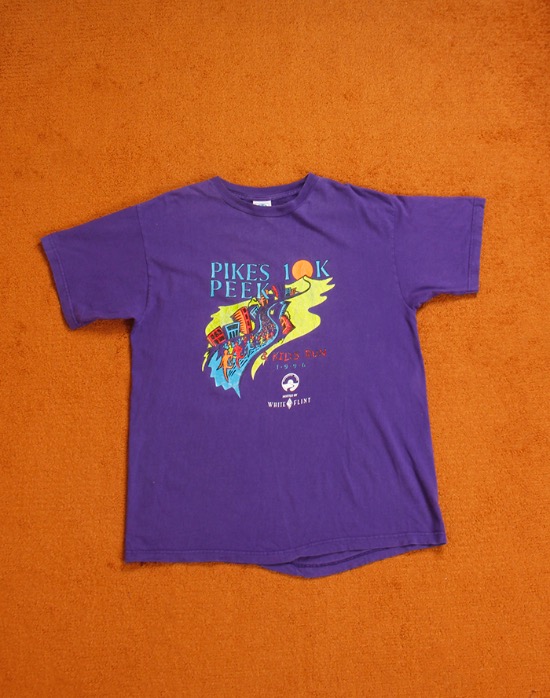 96&#039;s Pikes 10K Peek , Montgomery County Road Runners Club Vintage T-shirt ( XL size )