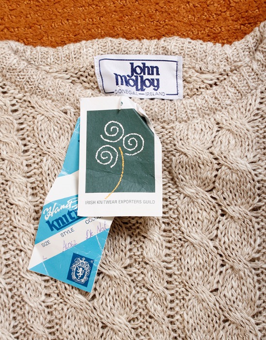 John Molloy Hand Made Knit ( Dead Stock , Made in IRELAND , M size )
