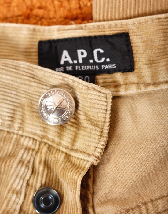 A.P.C Boot Leg Corduroy Pants ( Made in JAPAN , 30 inc )