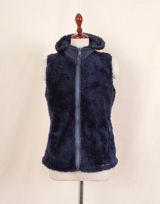 MARMOT  fleece vest ( M size )