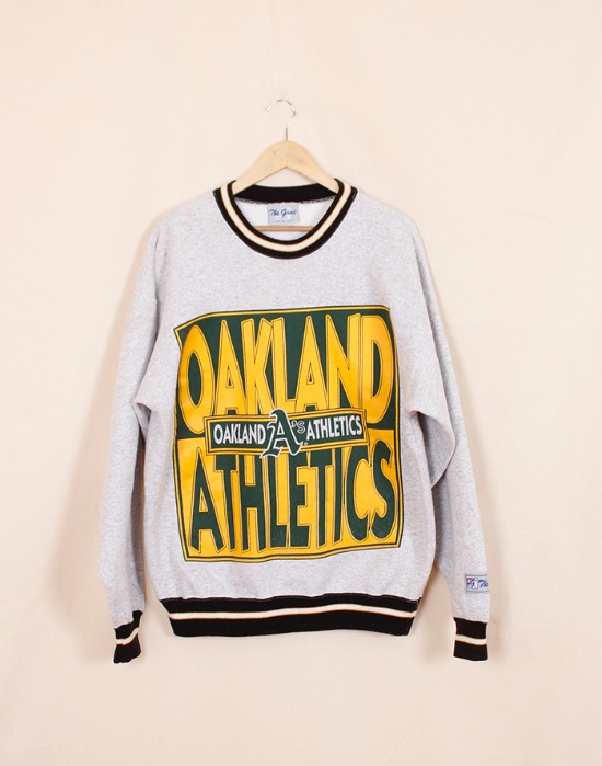 90&#039;s The Game _ OAKLAND ATHLETICS MLB SWEATSHIRT ( Made in U.S.A. , L size )