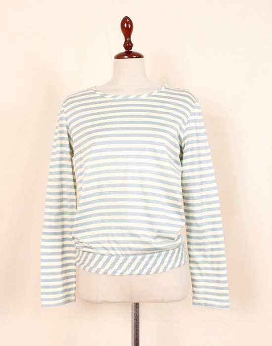 MARC JACOBS  LONG SLEEVE SHIRT ( S size )