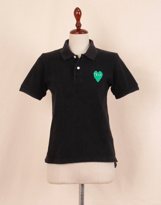 COMME des GARCONS GREEN HEART PLAY POLO T-SHIRT  ( MADE IN JAPAN,  M size )