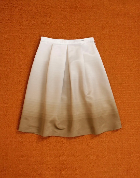 COURREGES gradation skirt (  26 inc  )