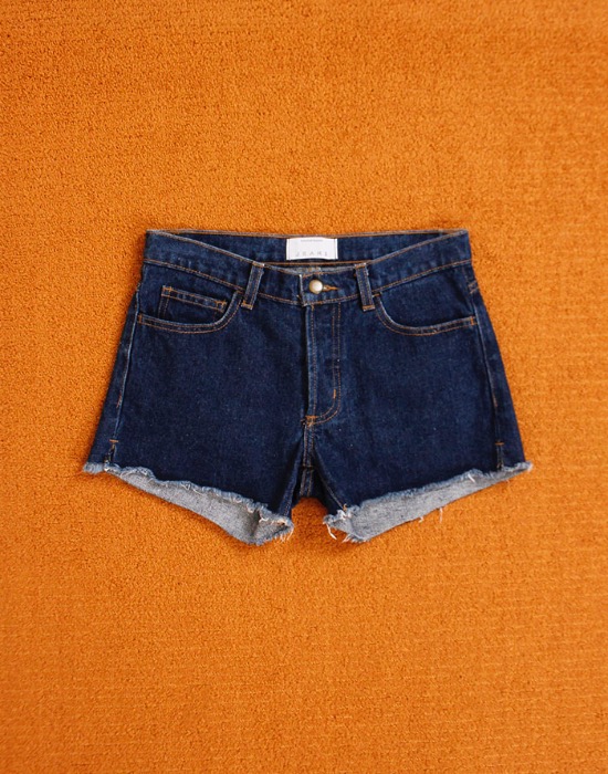 American Apparel Jeans Cuff Off Denim shorts ( MADE IN U.S.A, 24 inc )