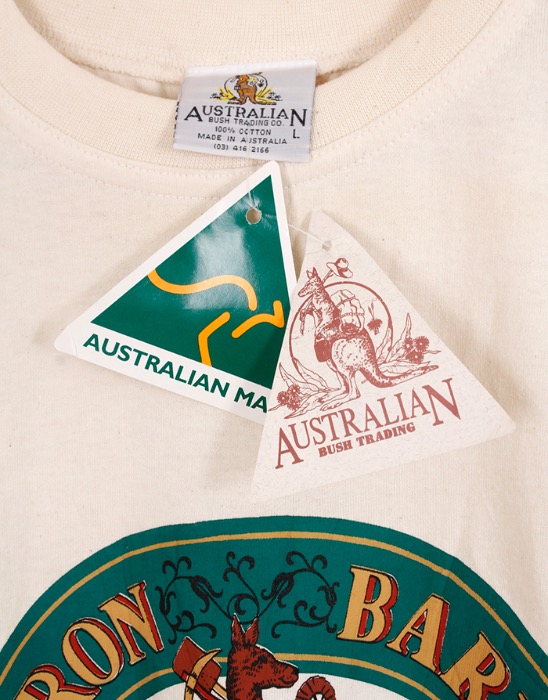 90s Australia Bush Trading Co Kangaroo Shirt (Dead Stock , Made in Australia , Large Size )