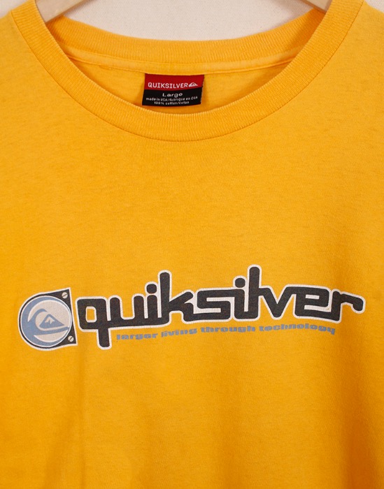 90&#039;s QUIKSILVER  Vintage  T-Shirts (  Made in U.S.A. , L size )