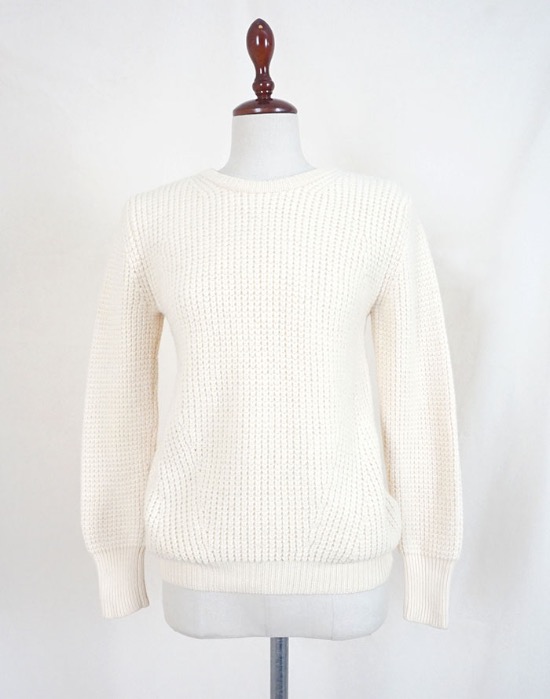 MACPHEE  Sweater ( S size )