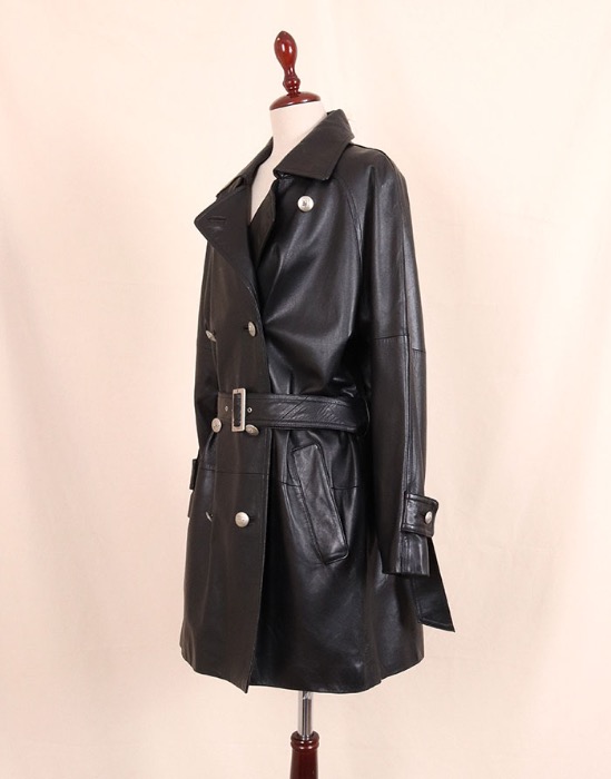 Vintage Courrèges Leather Coat ( MADE IN JAPAN,  L size )