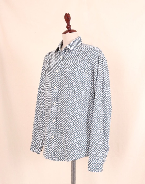 HARE  SHIRT ( MADE IN JAPAN, L size )