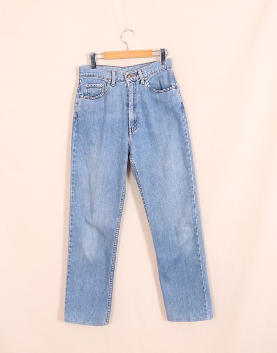 1996&#039;s Vintage Levis 519 Denim Pants (  Made in JAPAN , 28 inc )