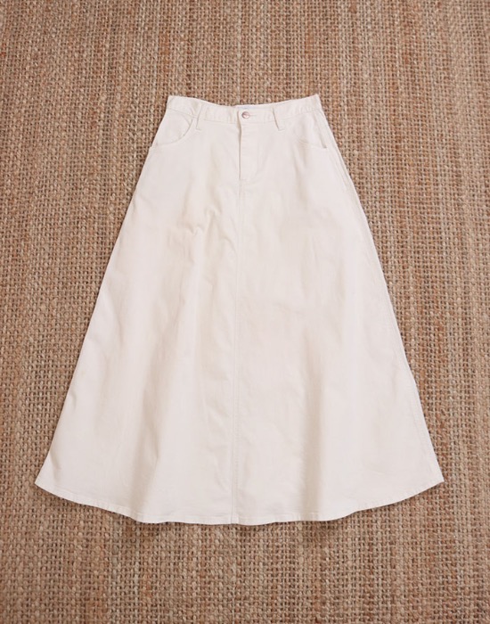 Wrangler for ROPE PICNIC  White  Long Skirt  ( 29 inc )