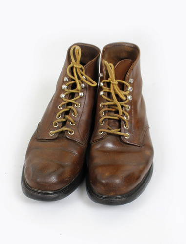 60~74s  VTG RED WING BOOTS  ( 10 1/2 size , MADE IN U.S.A. )