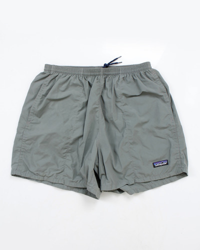 patagonia 18inc shorts ( M size )