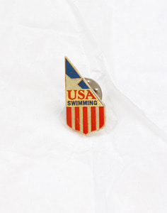 Vintage USA Swimming United States Olympic Team Pin ( 1.2 x 2.5 )