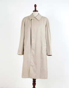 Burberrys prorsum single trench coat ( M size )