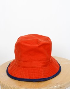 NIKE BUCKET HAT ( M/L size )