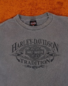 Vintage Vandervest Harley-Davidson T-SHIRT ( Made in U.S.A. , XL size )
