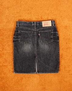 Levi&#039;s W407 Denim Skirt ( MADE IN JAPAN, 30 inc )