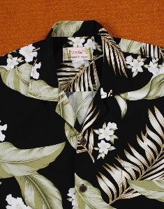 Orchid Hawaiian Shirt ( Made in Hawaii , XL size )