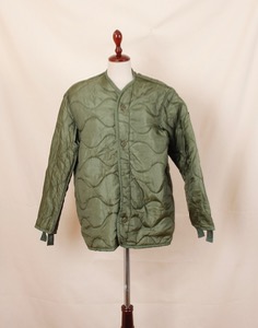US Army Quilted M65 Jacket Liner ( Made in U.S.A. , S size )